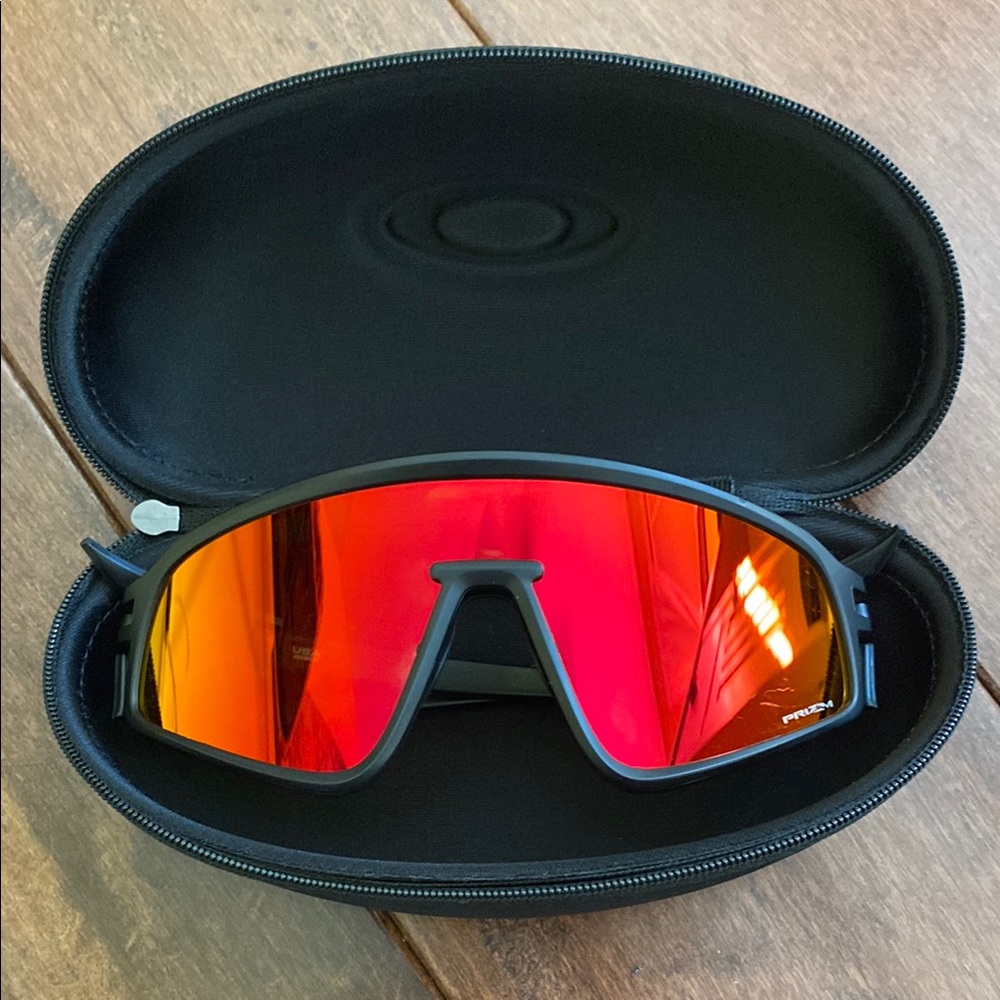 Oakley Black and Red Protective Case for VR Accessories